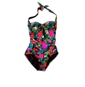 Catalina one Piece Halter Bathing suit Size 4/6